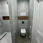 Вид на туалет парящий
