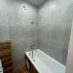 Вид на ванная комната в Серых тонах