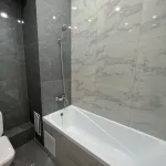 Вид на ванную комнату